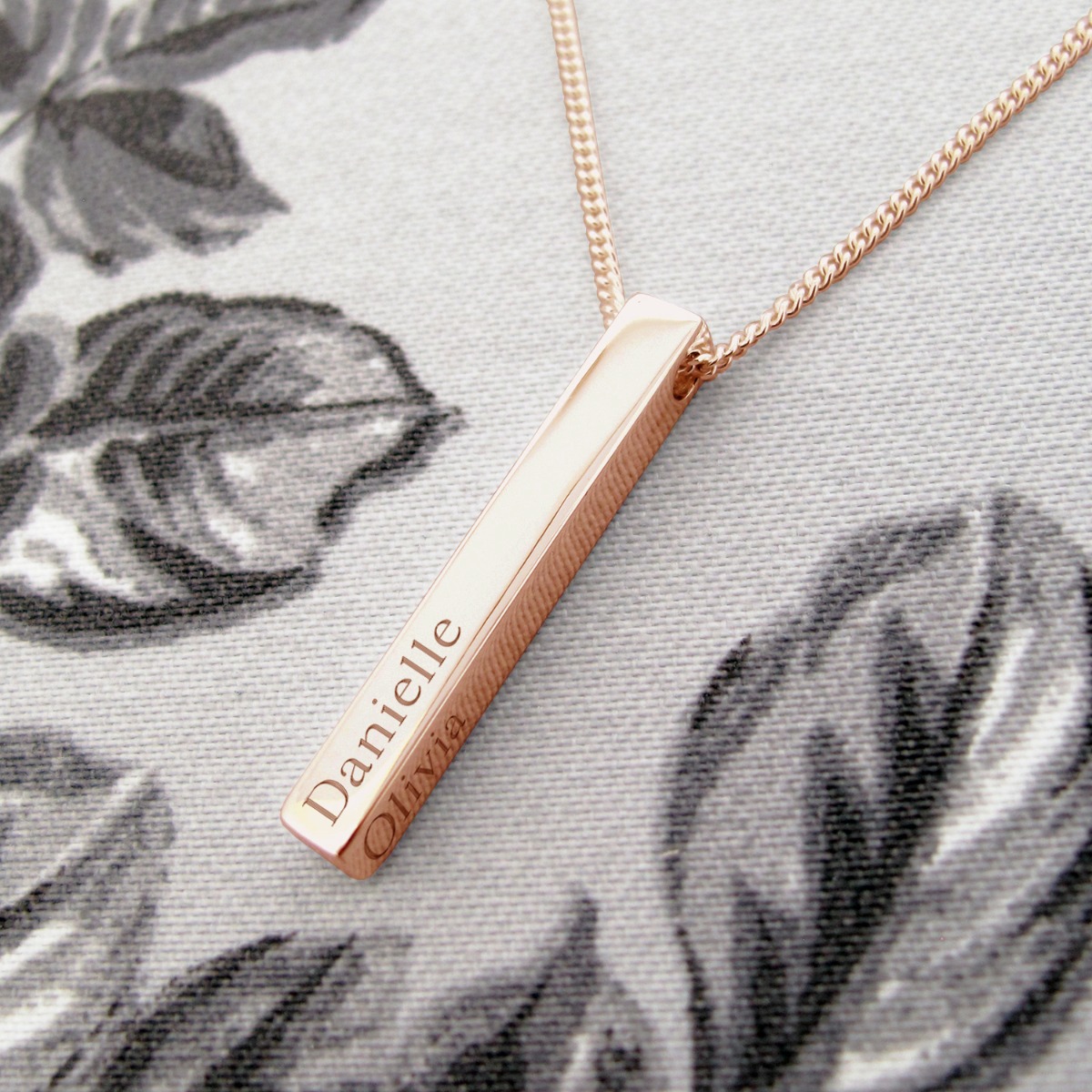 9ct Rose Gold Plated 3D Engraved Name Bar Pendant With Chain